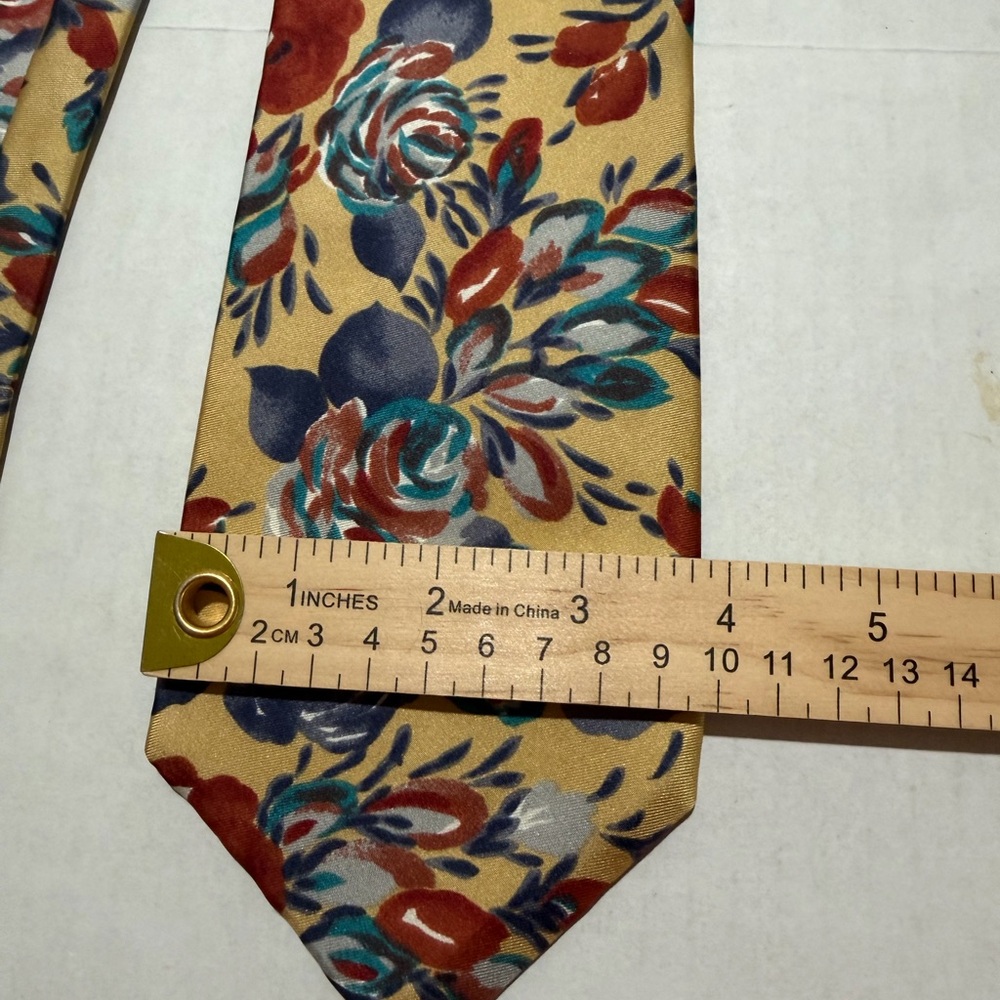 clubfellow brand floral aop 56" men's neck tie, 100% silk #1484 - Picture 5 of 5